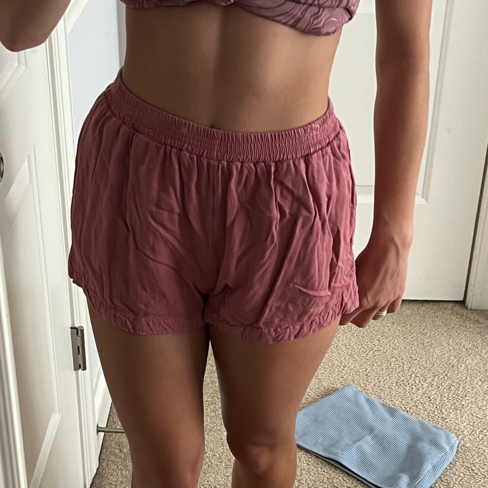 RVCA Pink shorts!